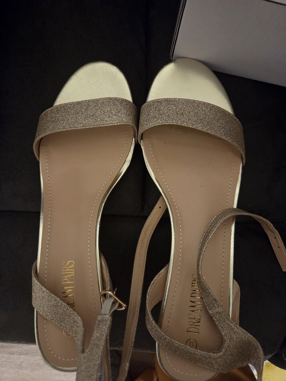 Dream Pairs Metallic Champagne Ankle-Strap Sandals Sz 11